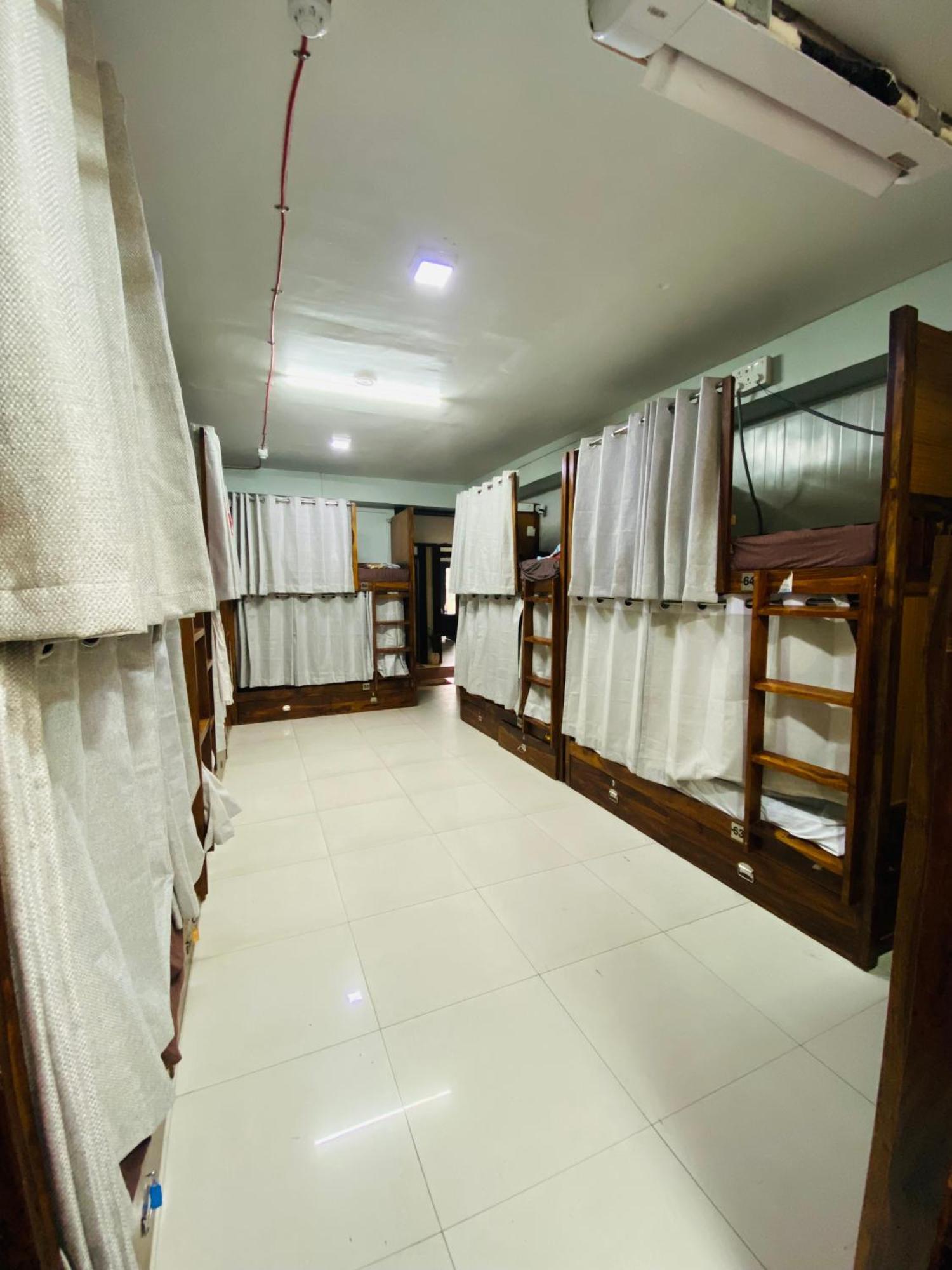 Homestay Ac Dormitory Nové Dillí Exteriér fotografie