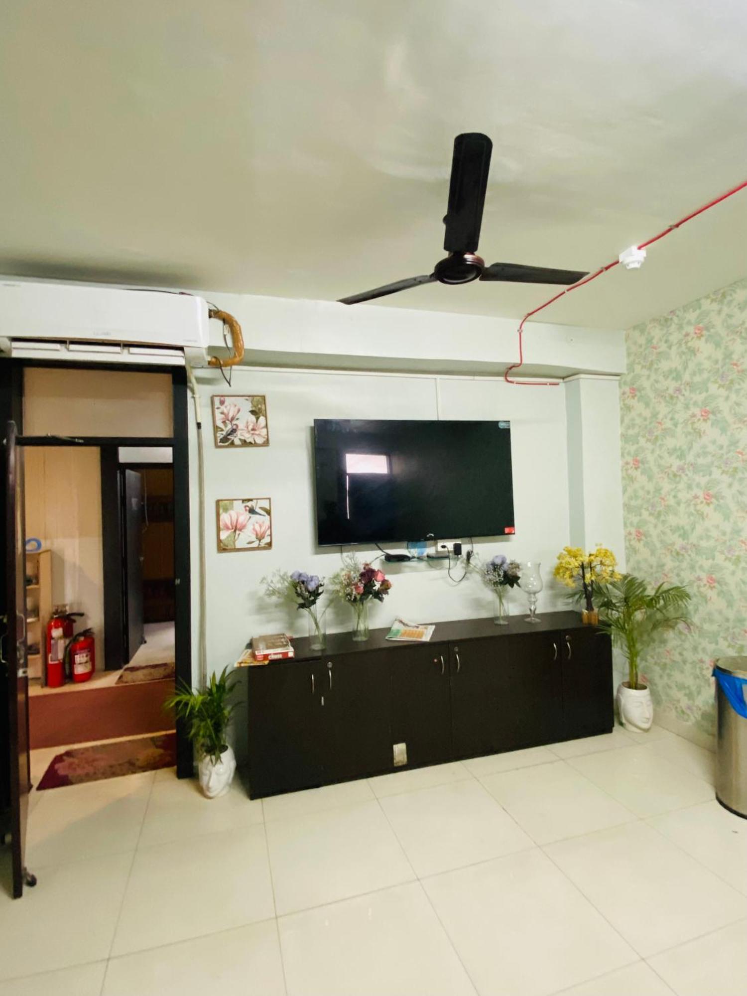 Homestay Ac Dormitory Nové Dillí Exteriér fotografie