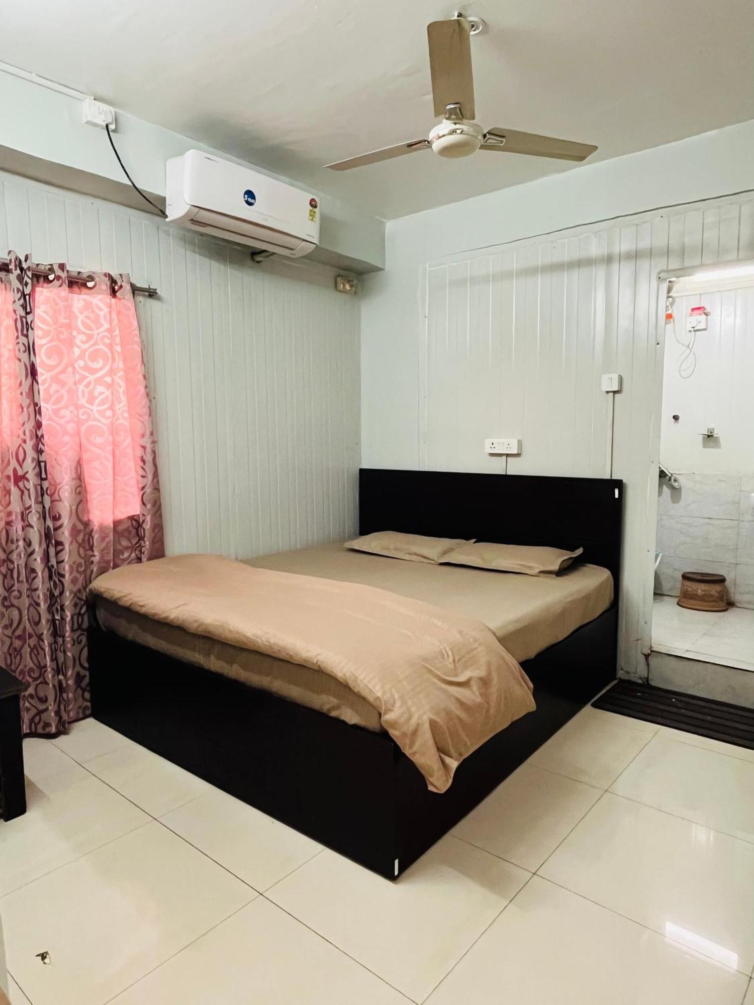 Homestay Ac Dormitory Nové Dillí Exteriér fotografie